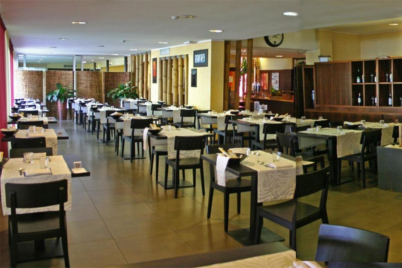 Hotel La Pauel Сирмионе Екстериор снимка
